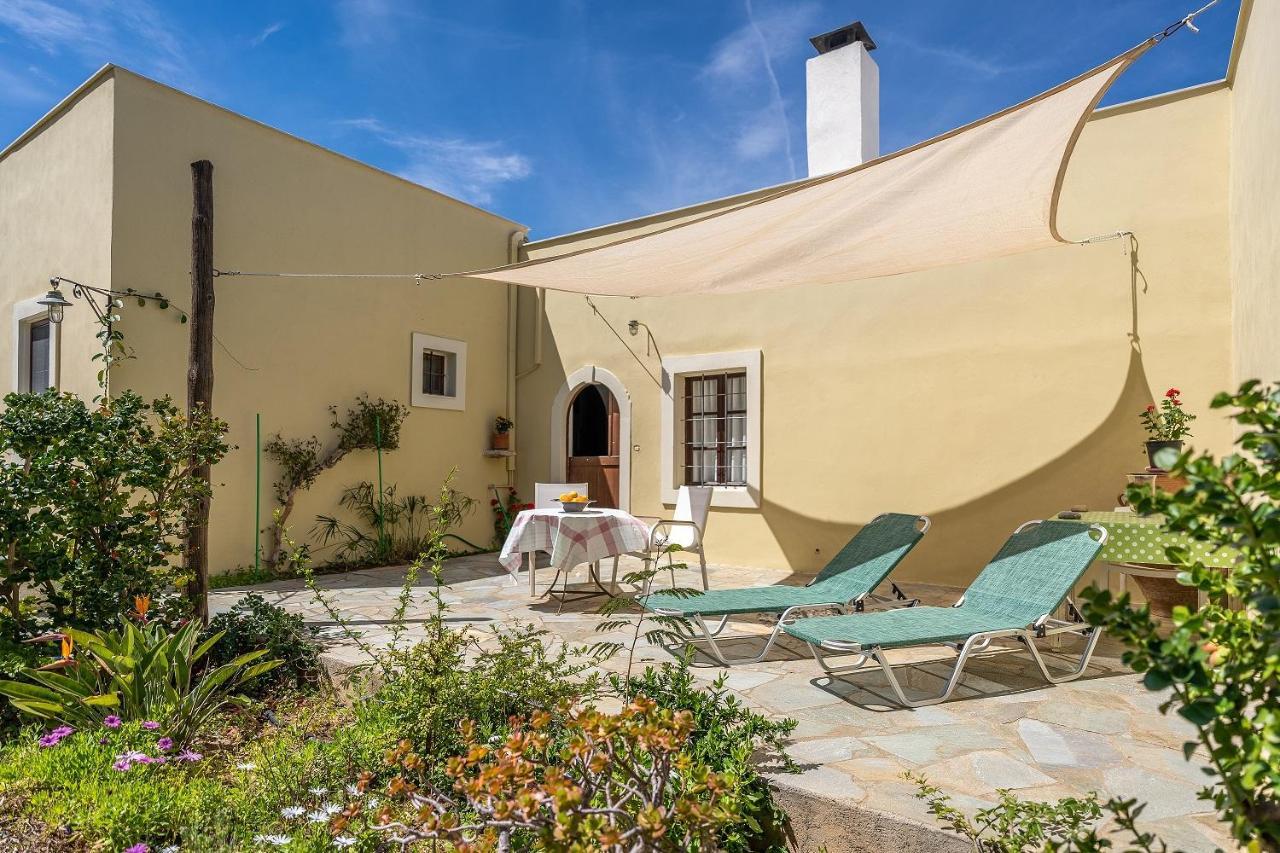 Carissa House In Crete Apartamento Sitia  Exterior foto